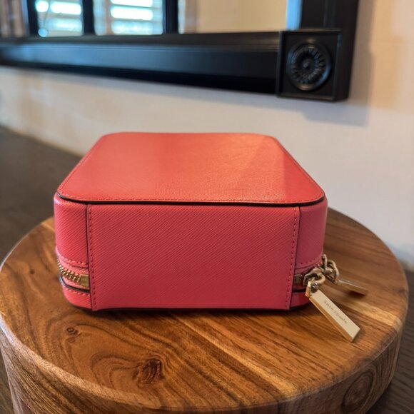 Kate Spade Daisy Vanity Case Crossbody — Hot Pink - Picture 5 of 10